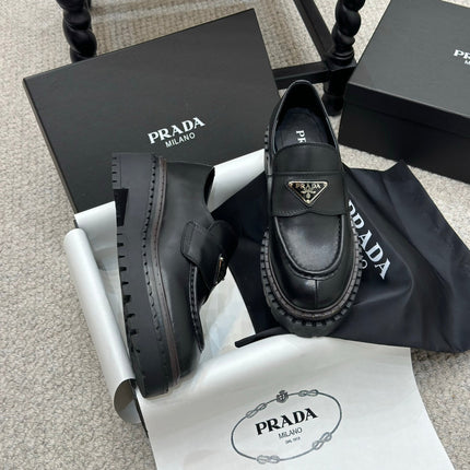 PRADA 25S LOAFER 50MM IN BLACK CALFSKIN LOGO