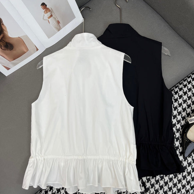 HIGH-NECK SLEEVELESS TOP WITH ZIP CLOSURE