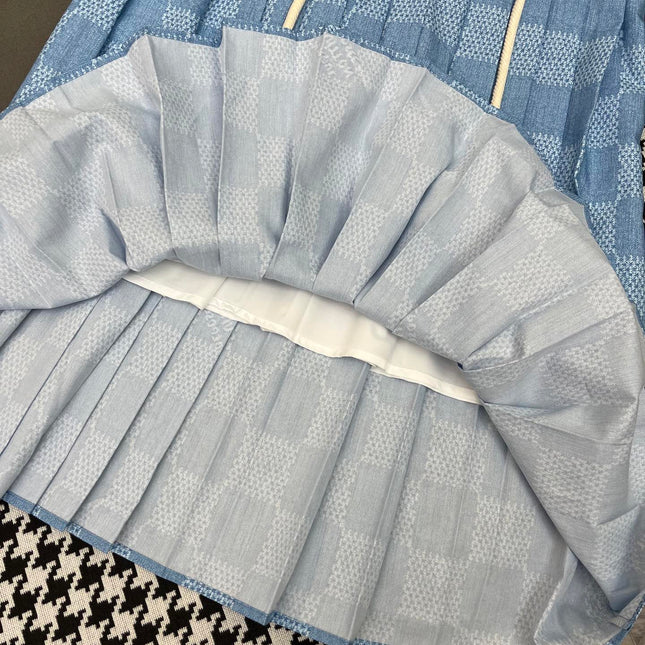 LV DRESS PLEATED HEM 25IN POLYESTER 266634