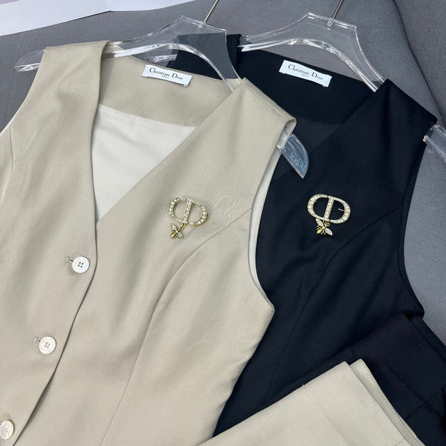 SET SLEEVELESS TOP AND TENCEL PANTS