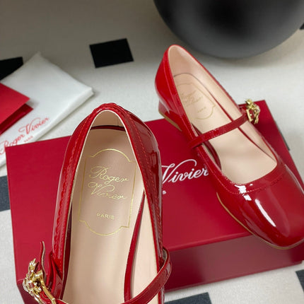 TRÈS VIVIER MARY JANE PUMPS IN RED PATENT CALFSKIN