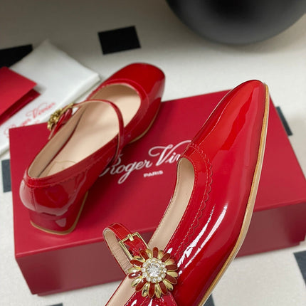 TRÈS VIVIER MARY JANE PUMPS IN RED PATENT CALFSKIN