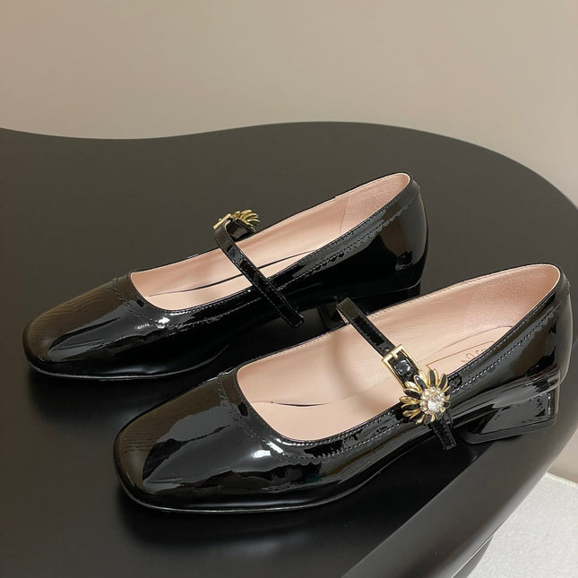 TRÈS VIVIER MARY JANE PUMPS IN BLACK PATENT CALFSKIN