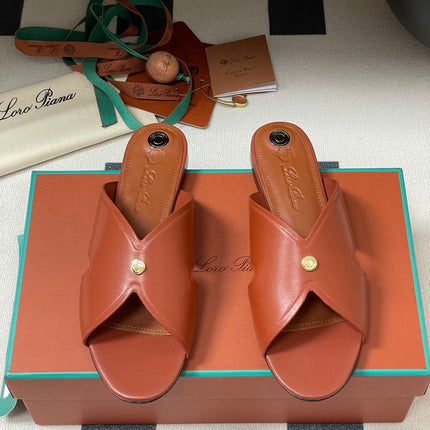 LP CLASSIC CROSS-STRAP SANDALS 25S IN RUST ORANGE LAMBSKIN