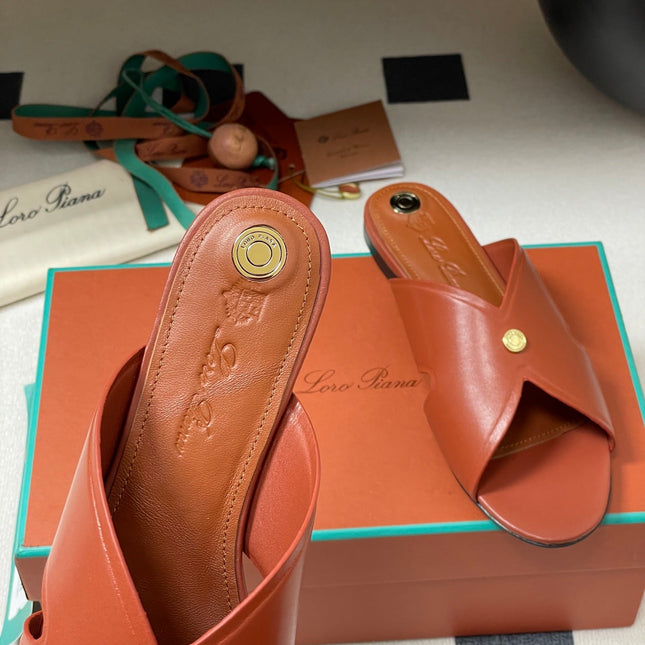 LP CLASSIC CROSS-STRAP SANDALS 25S IN RUST ORANGE LAMBSKIN