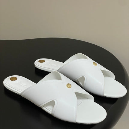 LP CLASSIC CROSS-STRAP SANDALS 25S IN WHITE LAMBSKIN