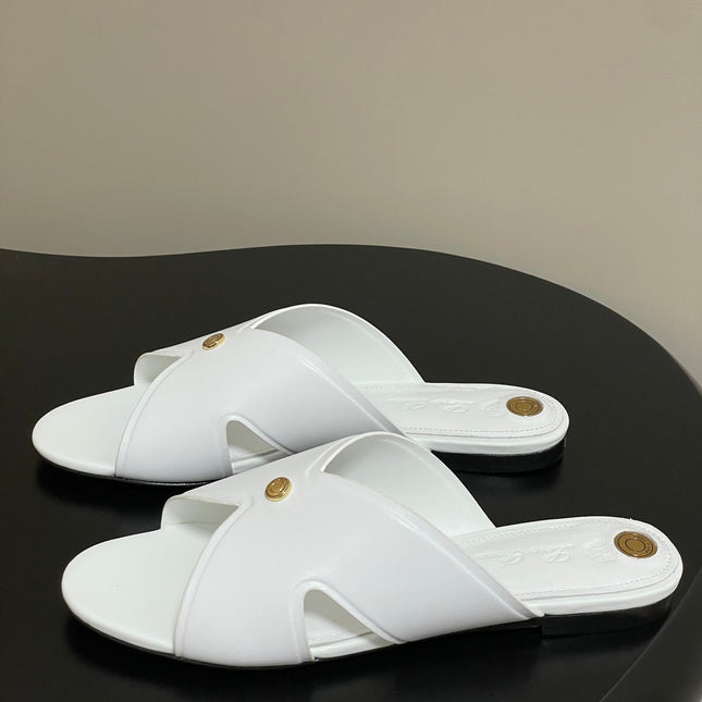 LP CLASSIC CROSS-STRAP SANDALS 25S IN WHITE LAMBSKIN