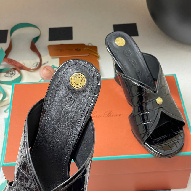 HIGH HEELS 80 MM IN BLACK CALFSKIN SNAKE EMBOSSING