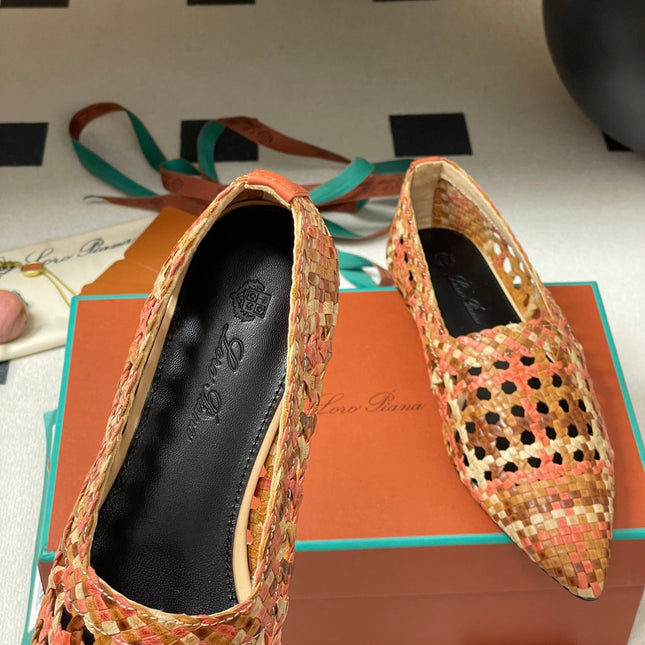 LP POINTED-TOE BALLET FLATS 25S IN ORANGE LAMBSKIN