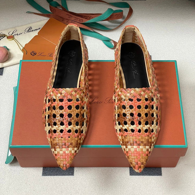 LP POINTED-TOE BALLET FLATS 25S IN ORANGE LAMBSKIN