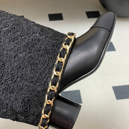 CC FLORAL BOOTS 60MM IN BLACK CALFSKIN WITH GOLD CHAIN