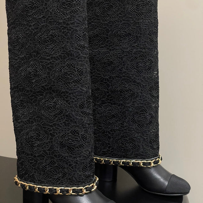CC FLORAL BOOTS 60MM IN BLACK CALFSKIN WITH GOLD CHAIN