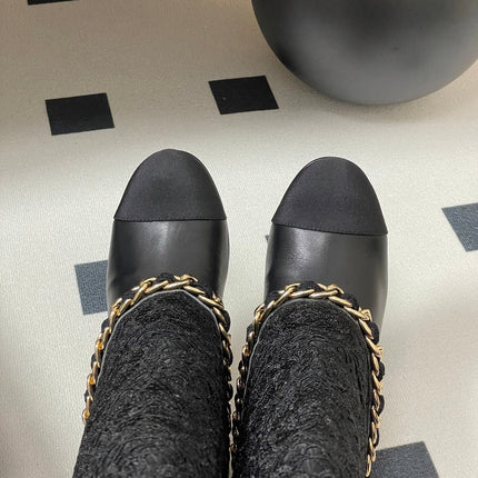 CC FLORAL BOOTS 60MM IN BLACK CALFSKIN WITH GOLD CHAIN