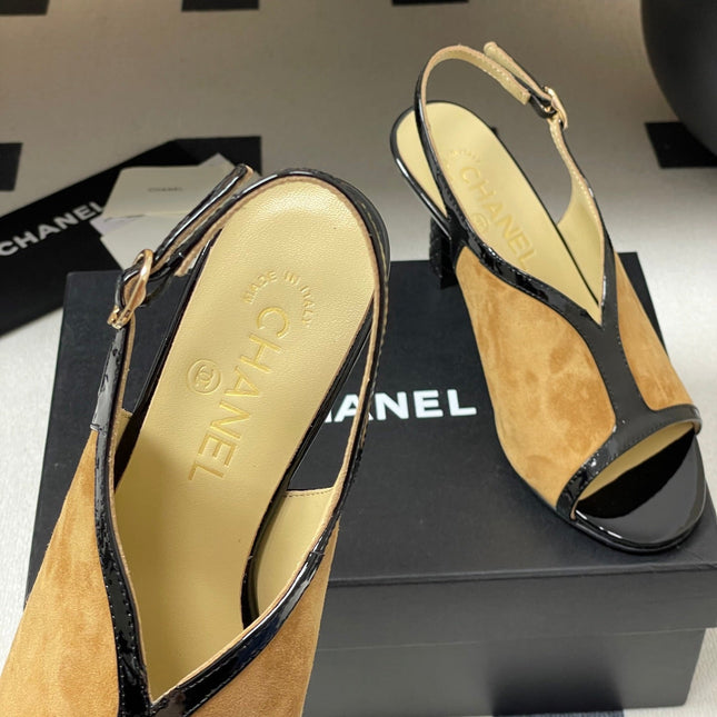 CC HIGH HEELS 85MM IN BROWN AND BLACK SUEDE