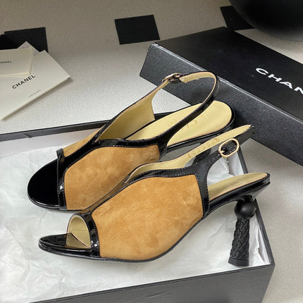 CC HIGH HEELS 85MM IN BROWN AND BLACK SUEDE