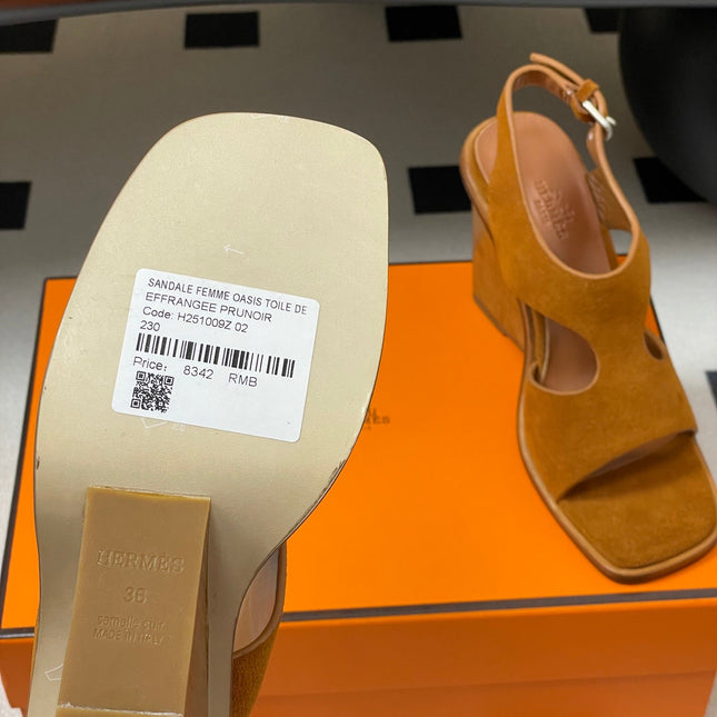 HM 25S KALYA WEDGE SANDAL 100 MM IN BROWN SUEDE