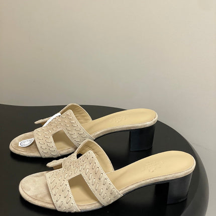 HM 25S ORAN HIGH‑HEEL SANDAL IN BEIGE SUEDE AND LAMBSKIN