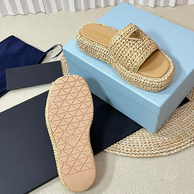 Crochet Flatform Slides 40 Beige