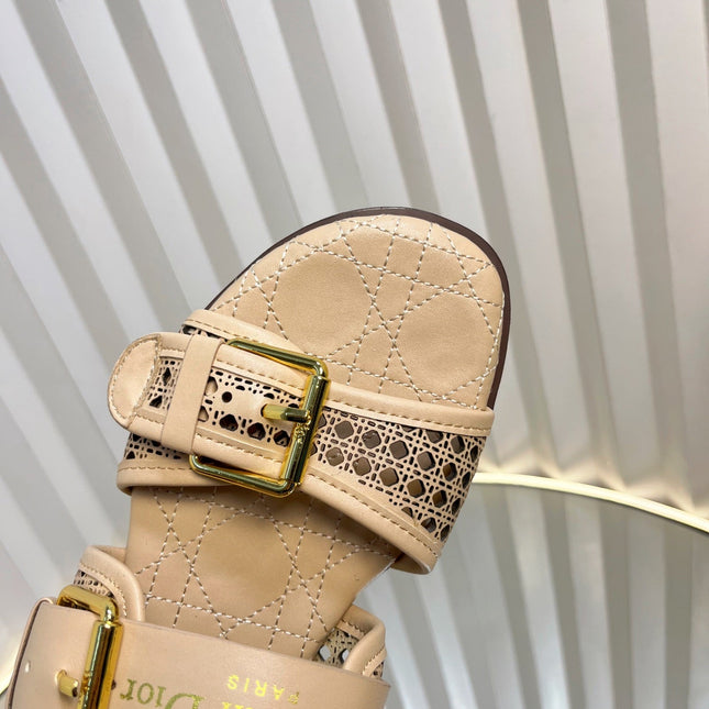 D-AVENUE SLIDES 25S IN BEIGE CALFSKIN MICRO CANNAGE MOTIF
