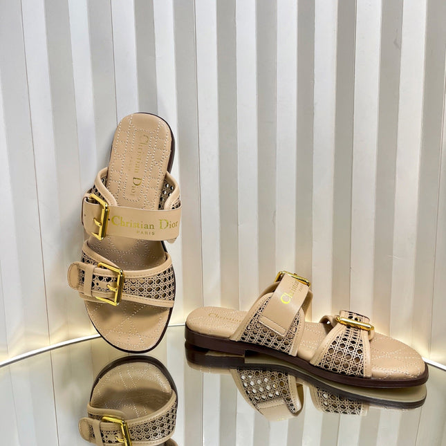 D-AVENUE SLIDES 25S IN BEIGE CALFSKIN MICRO CANNAGE MOTIF