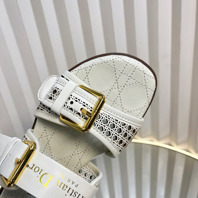 D-AVENUE SLIDES 25S IN WHITE CALFSKIN MICRO CANNAGE MOTIF
