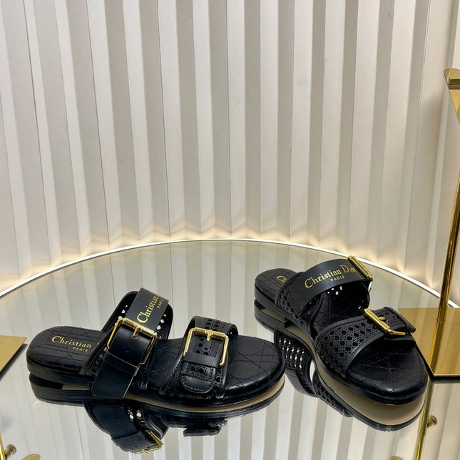 D-AVENUE SLIDES 25S IN BLACK CALFSKIN MICRO CANNAGE MOTIF