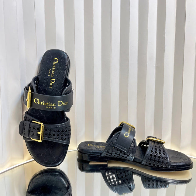 D-AVENUE SLIDES 25S IN BLACK CALFSKIN MICRO CANNAGE MOTIF