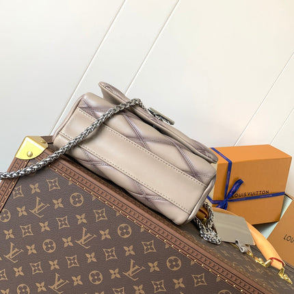 LV 25S GO-14 MM 23 IN BROWN QUILTED LAMBSKIN SILVER HARDWRE