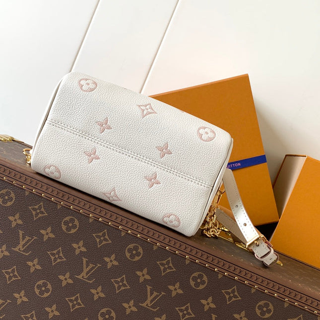 SPEEDY BANDOULIÈRE 21 IN WHITE AND PINK MONOGRAM CANVAS