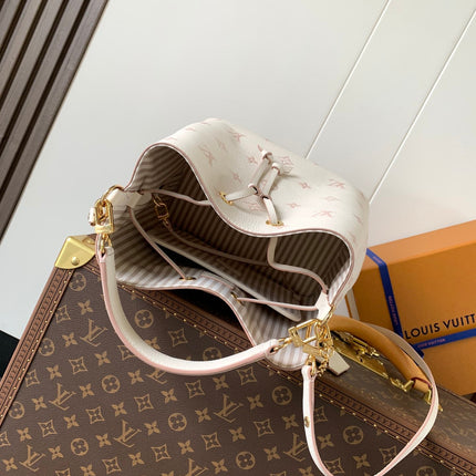 NÉONOÉ 26 IN WHITE AND PINK MONOGRAM CANVAS