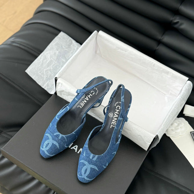 CLASSIC HIGH SLINGBACK NAVY BLUE CALFSKIN