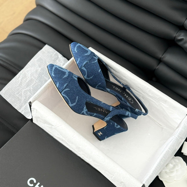 CLASSIC HIGH SLINGBACK NAVY BLUE CALFSKIN