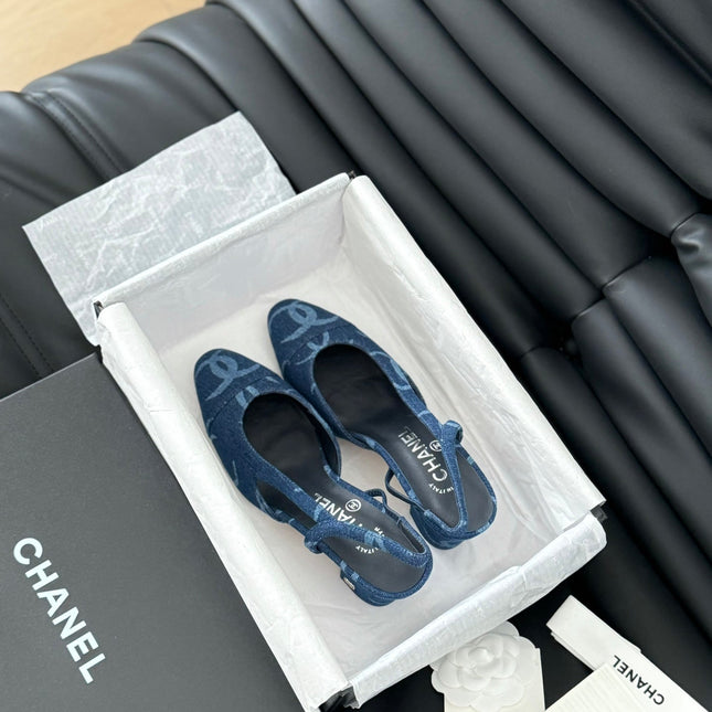 CLASSIC HIGH SLINGBACK NAVY BLUE CALFSKIN