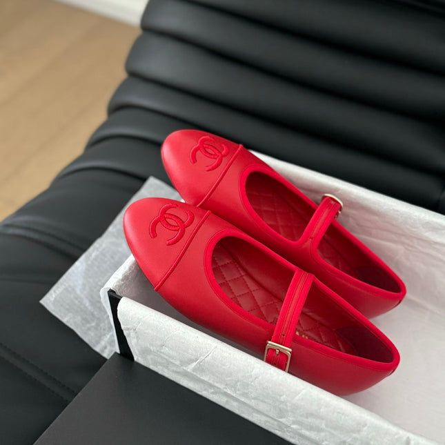 MARY JANE SHOES IN ROSE RED LAMBSKIN