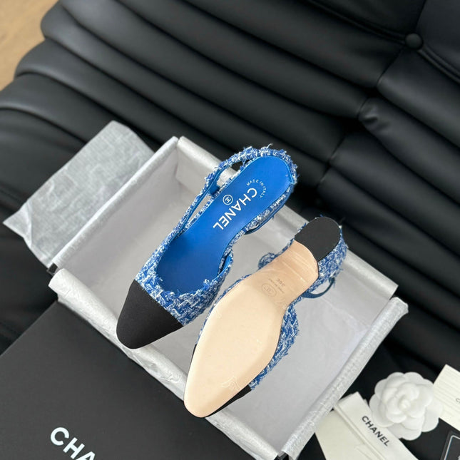 HIGH SLINGBACK IN COBALT BLUE TWEED AND BLACK LAMBSKIN