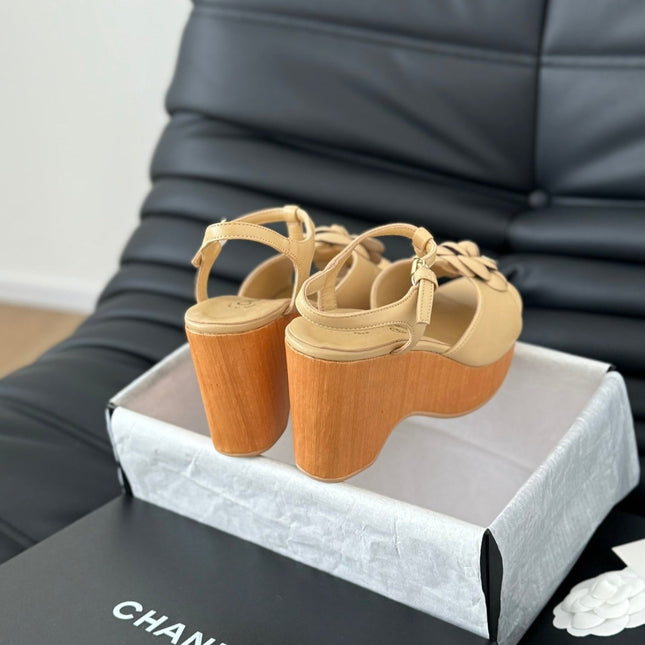 Double C New Wood Grain Platform Sandal  Tan Brown Lambskin