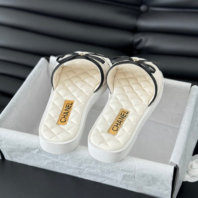 Double C  New Butterfly Button Slippers White Lambskin