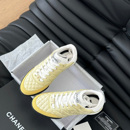 CC SNEAKER IN LIGHT YELLOW MIX WHITE EMBROIDERED LAMBSKIN