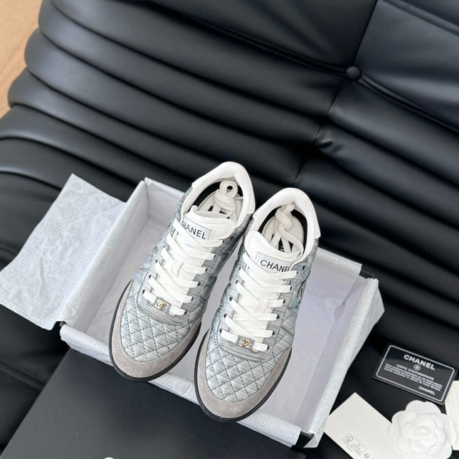 CC SNEAKER IN PEARL GREY MIX WHITE EMBROIDERED LAMBSKIN