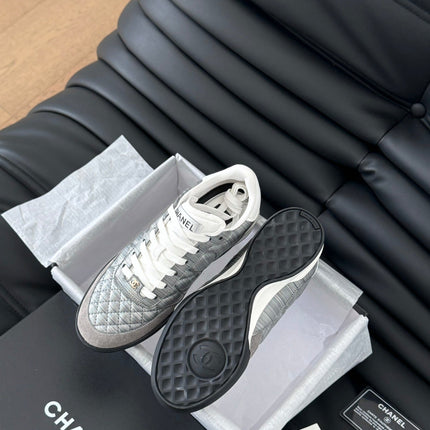 CC SNEAKER IN PEARL GREY MIX WHITE EMBROIDERED LAMBSKIN