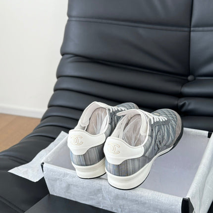 CC SNEAKER IN PEARL GREY MIX WHITE EMBROIDERED LAMBSKIN