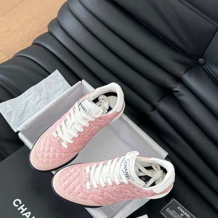 CC SNEAKER IN LIGHT PINK MIX WHITE EMBROIDERED LAMBSKIN
