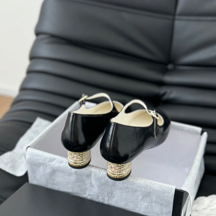 CC MARY JANE SHOES IN BLACK LAMBSKIN WITH GOLD HARDWARE