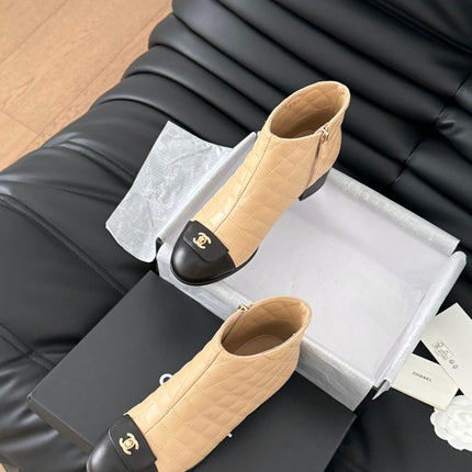 CC SHORT BOOTS 65 MM IN SEPIA BEIGE MIX BLACK QUILTED PATTERN LAMBSKIN