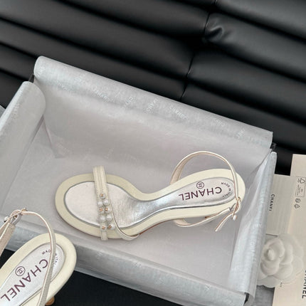 PEARL SANDAL IN WHITE LAMBSKIN 75 MM