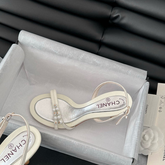 PEARL SANDAL IN WHITE LAMBSKIN 75 MM
