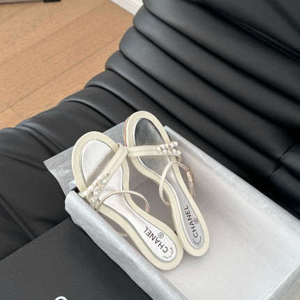 PEARL SANDAL IN WHITE LAMBSKIN 35 MM