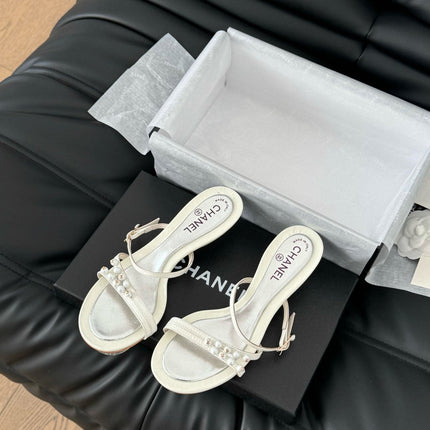 PEARL SANDAL IN WHITE LAMBSKIN 35 MM