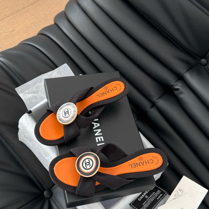 BLACK FABRIC CC SLIDE SANDALS