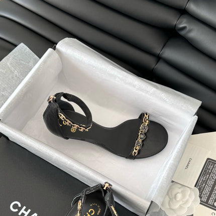 MID-HEEL 35 MM SANDAL IN BLACK SHEEPSKIN WITH STICKERS